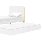 Lit simple – Blanc et naturel délavé, lit plateforme moderne pour enfants avec bords arrondis