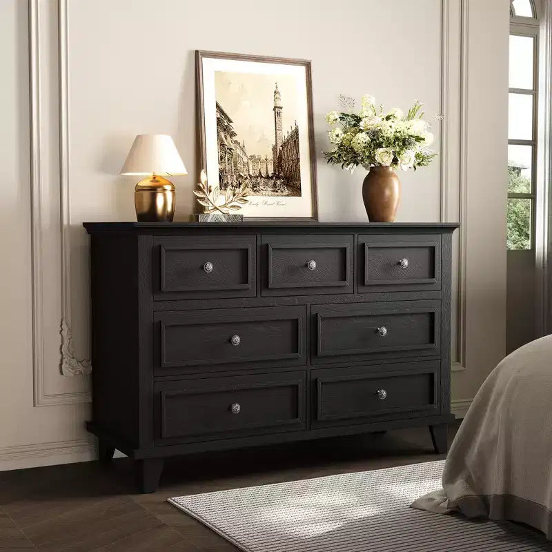Commode à tiroirs, meuble de rangement en bois avec poignées métalliques, design moderne pour chambre, salon, entrée
