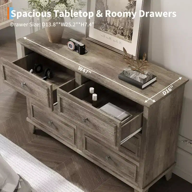 Commode à tiroirs, meuble de rangement en bois avec poignées métalliques, design moderne pour chambre, salon, entrée